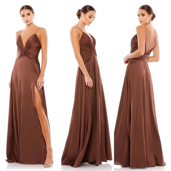 NEW MAC DUGGAL $338 CHOCOLATE TWIST FRONT PLUNGING EVENING GOWN #49085 Size 8 - Picture 1 of 11